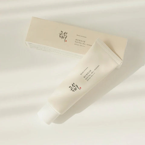 Sollievo dal sole: Riso + Probiotici SPF50+