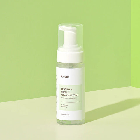 Schiuma detergente alla centella