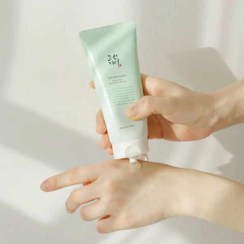 Detergente per il viso